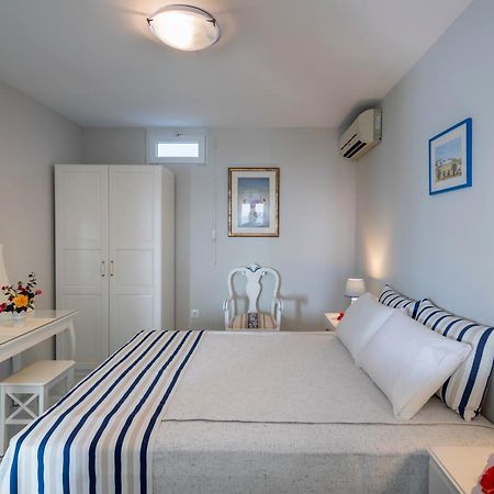 Sea View Studios Финикас Экстерьер фото