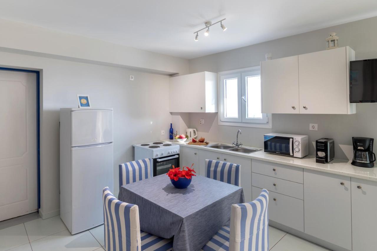 Sea View Studios Финикас Экстерьер фото