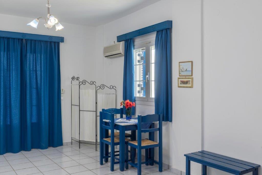 Sea View Studios Финикас Экстерьер фото