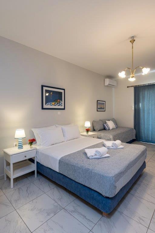 Sea View Studios Финикас Экстерьер фото