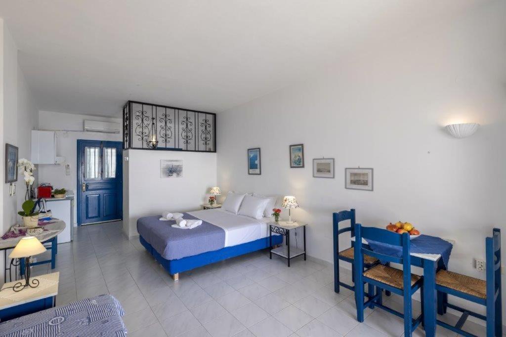 Sea View Studios Финикас Экстерьер фото