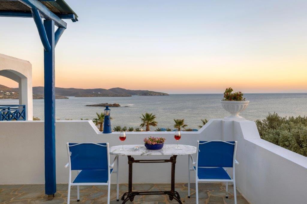 Sea View Studios Финикас Экстерьер фото